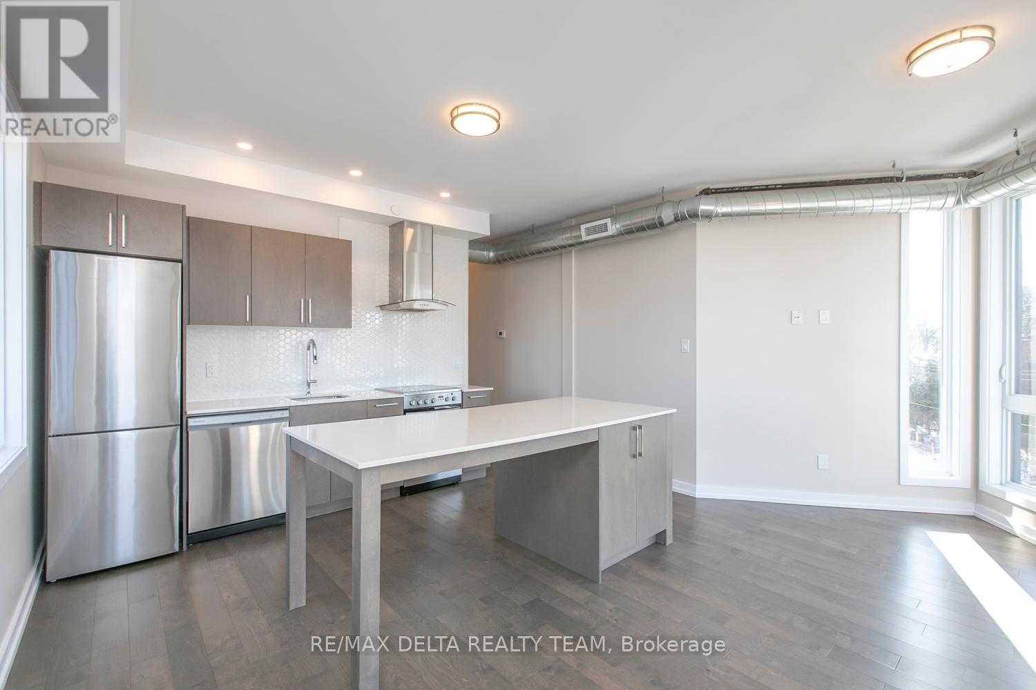 405 - 150 Greenfield Avenue, Ottawa, Ontario  K1S 5W6 - Photo 9 - X12449787