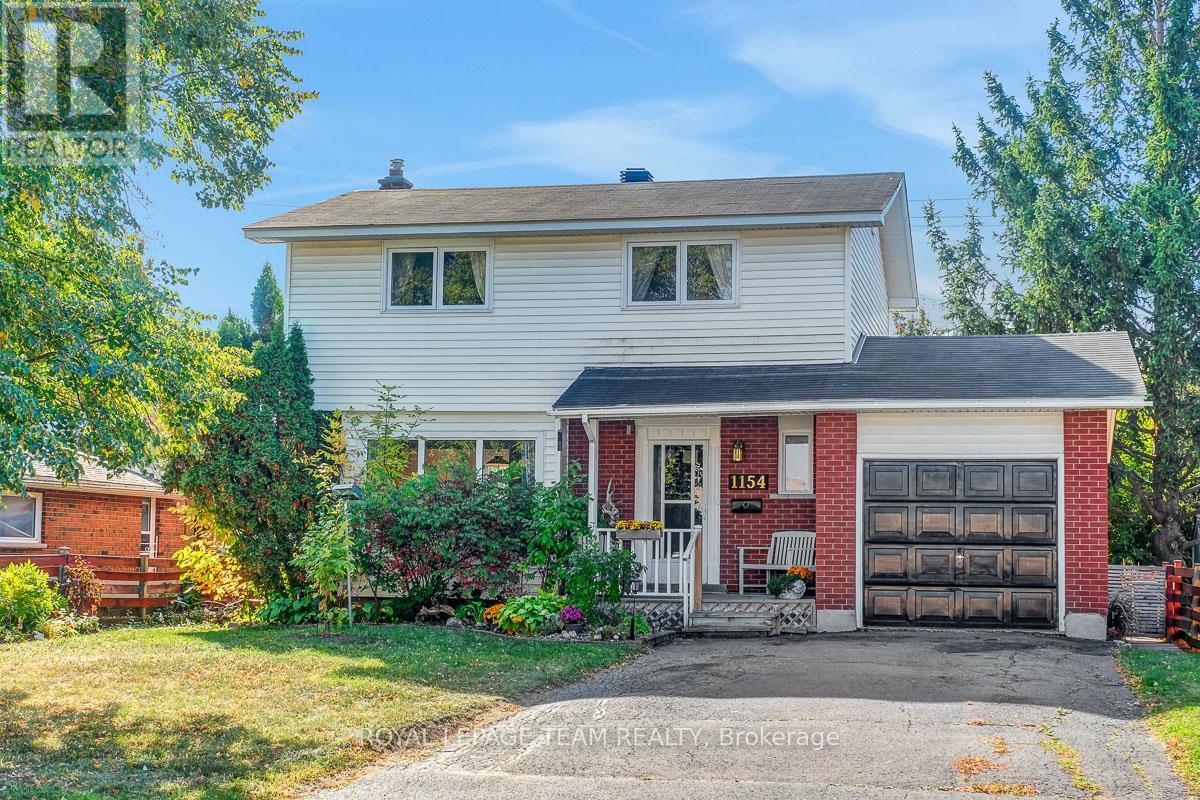1154 Brookfield Road E, Ottawa, Ontario  K1V 6H7 - Photo 2 - X12449848