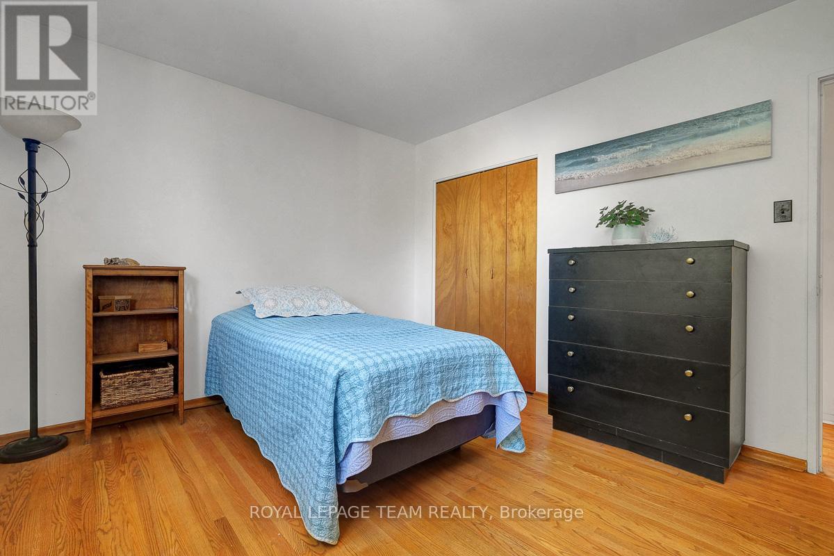 1154 Brookfield Road E, Ottawa, Ontario  K1V 6H7 - Photo 27 - X12449848