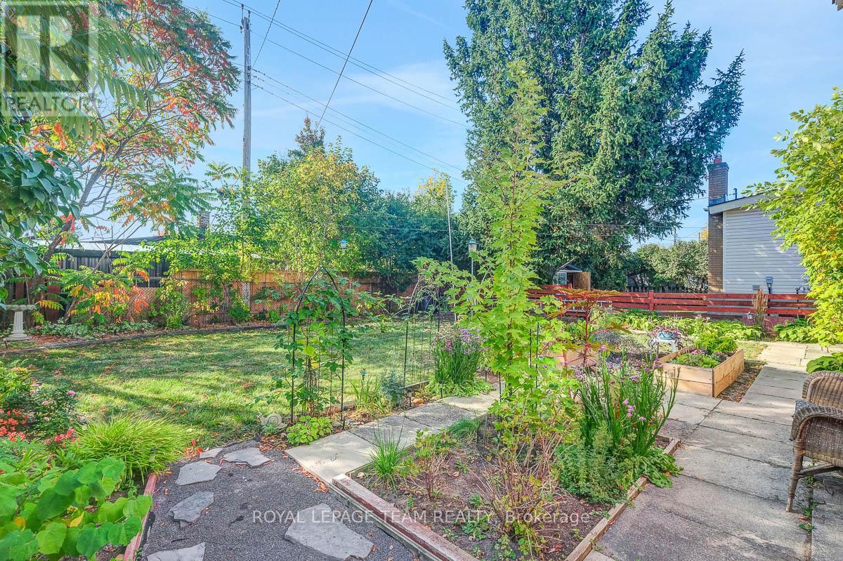 1154 Brookfield Road E, Ottawa, Ontario  K1V 6H7 - Photo 36 - X12449848