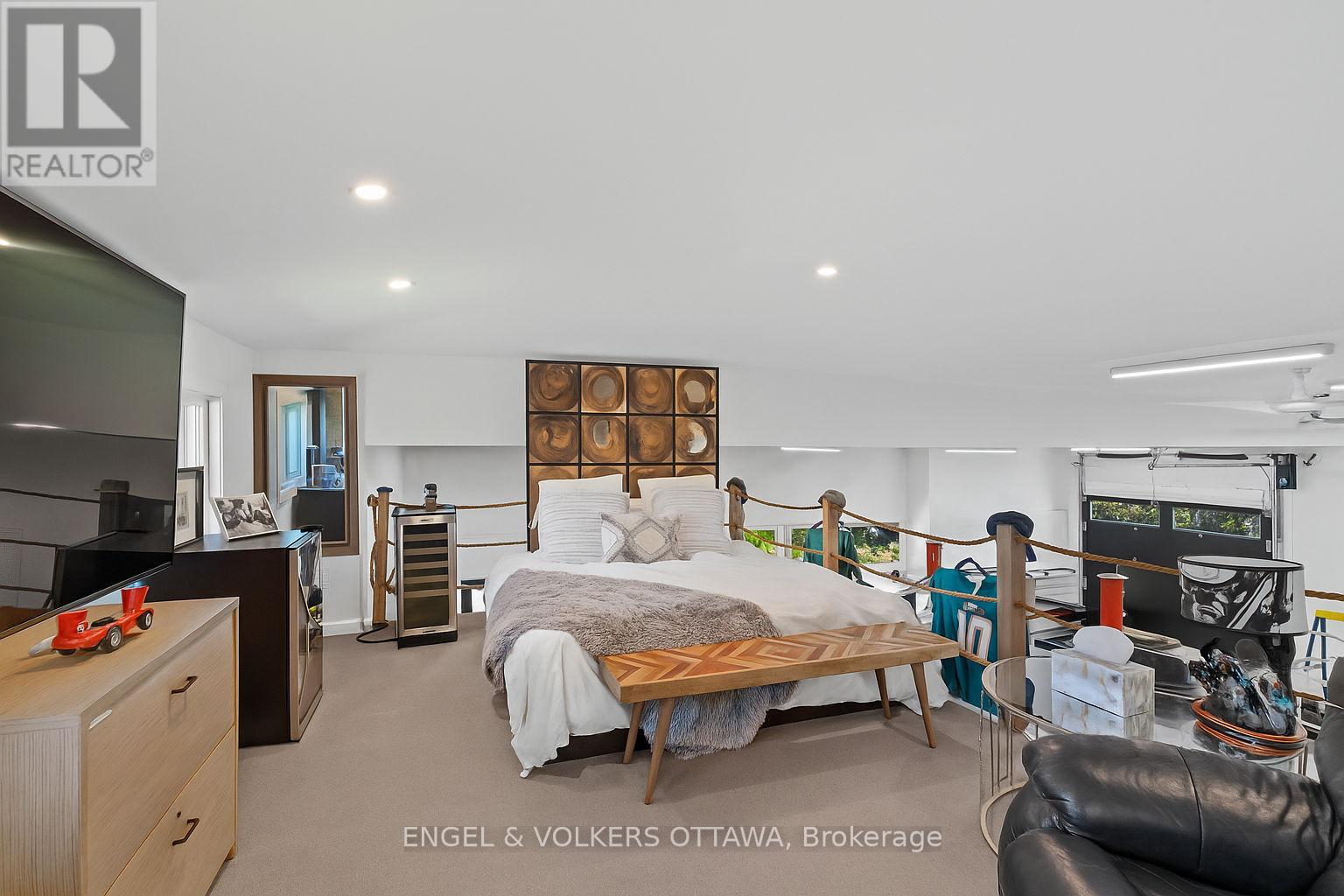6351 Rideau Valley Drive N, Ottawa, Ontario  K4M 1B3 - Photo 47 - X12449857