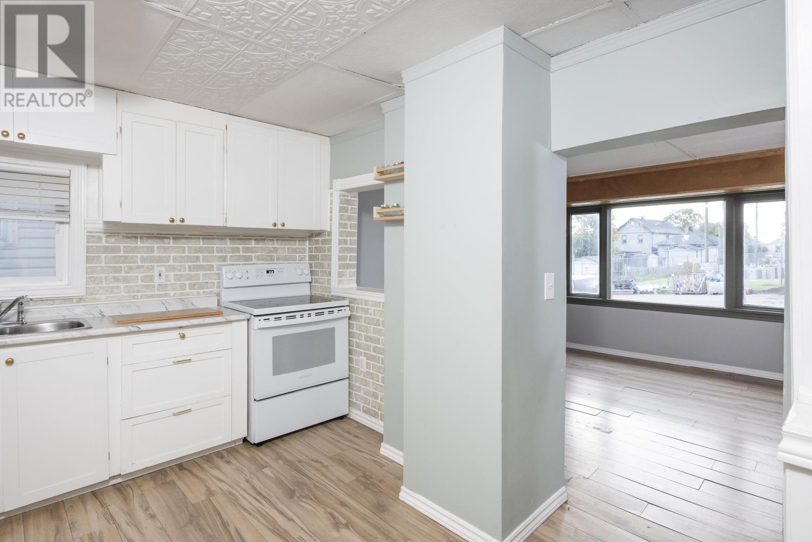 128 High St N, Thunder Bay, Ontario  P7A 5R4 - Photo 8 - TB253029