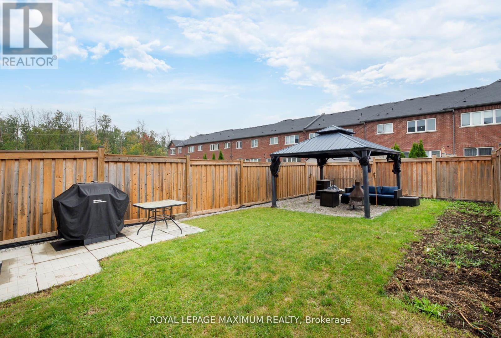1518 Farrow Crescent, Innisfil, Ontario  L9S 0L6 - Photo 35 - N12449598