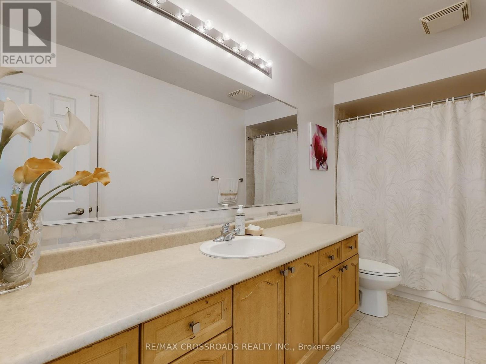 2723 Bur Oak Avenue, Markham, Ontario  L6B 1K7 - Photo 18 - N12449605