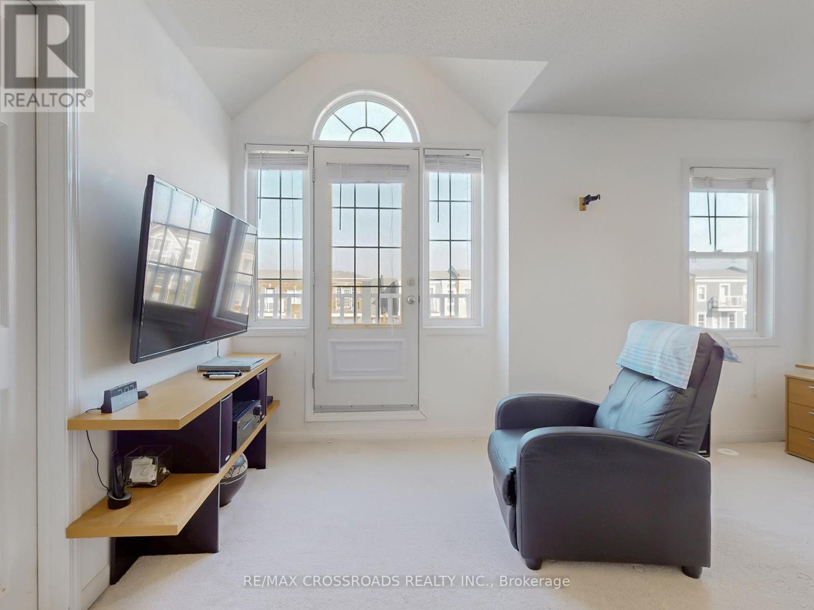 2723 Bur Oak Avenue, Markham, Ontario  L6B 1K7 - Photo 22 - N12449605