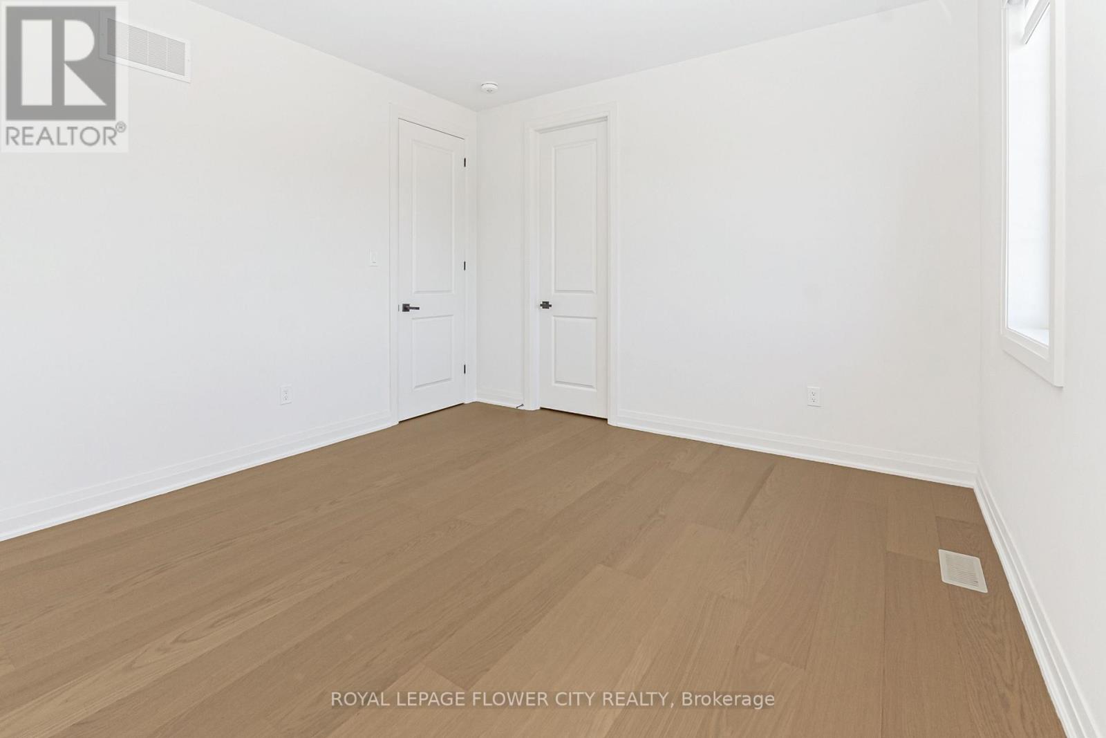 11 Wintergreen Lane N, Adjala-Tosorontio, Ontario  L0G 1W0 - Photo 10 - N12449626