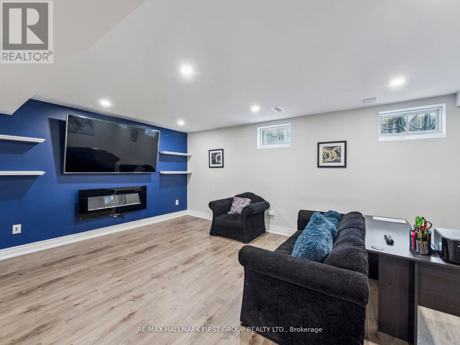 20 Crestbank Court, Vaughan, Ontario  L6A 0B2 - Photo 41 - N12449635