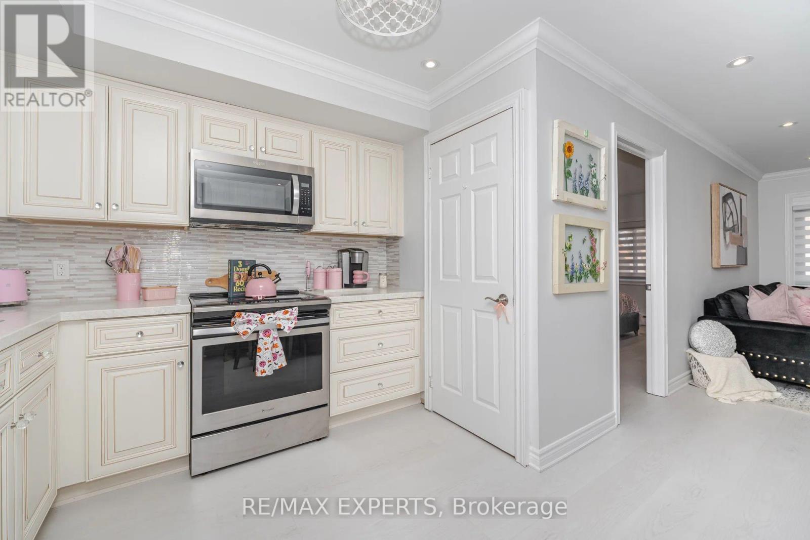 22 - 77 Mill Street E, New Tecumseth, Ontario  L0G 1W0 - Photo 24 - N12449639