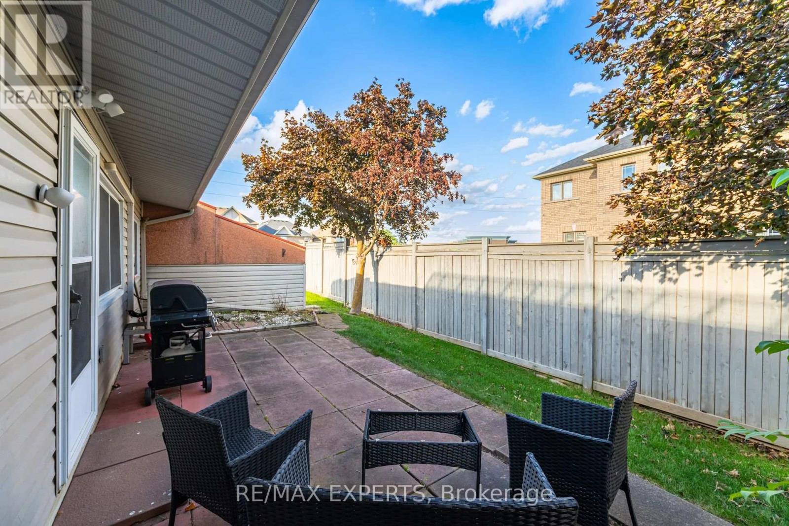 22 - 77 Mill Street E, New Tecumseth, Ontario  L0G 1W0 - Photo 35 - N12449639