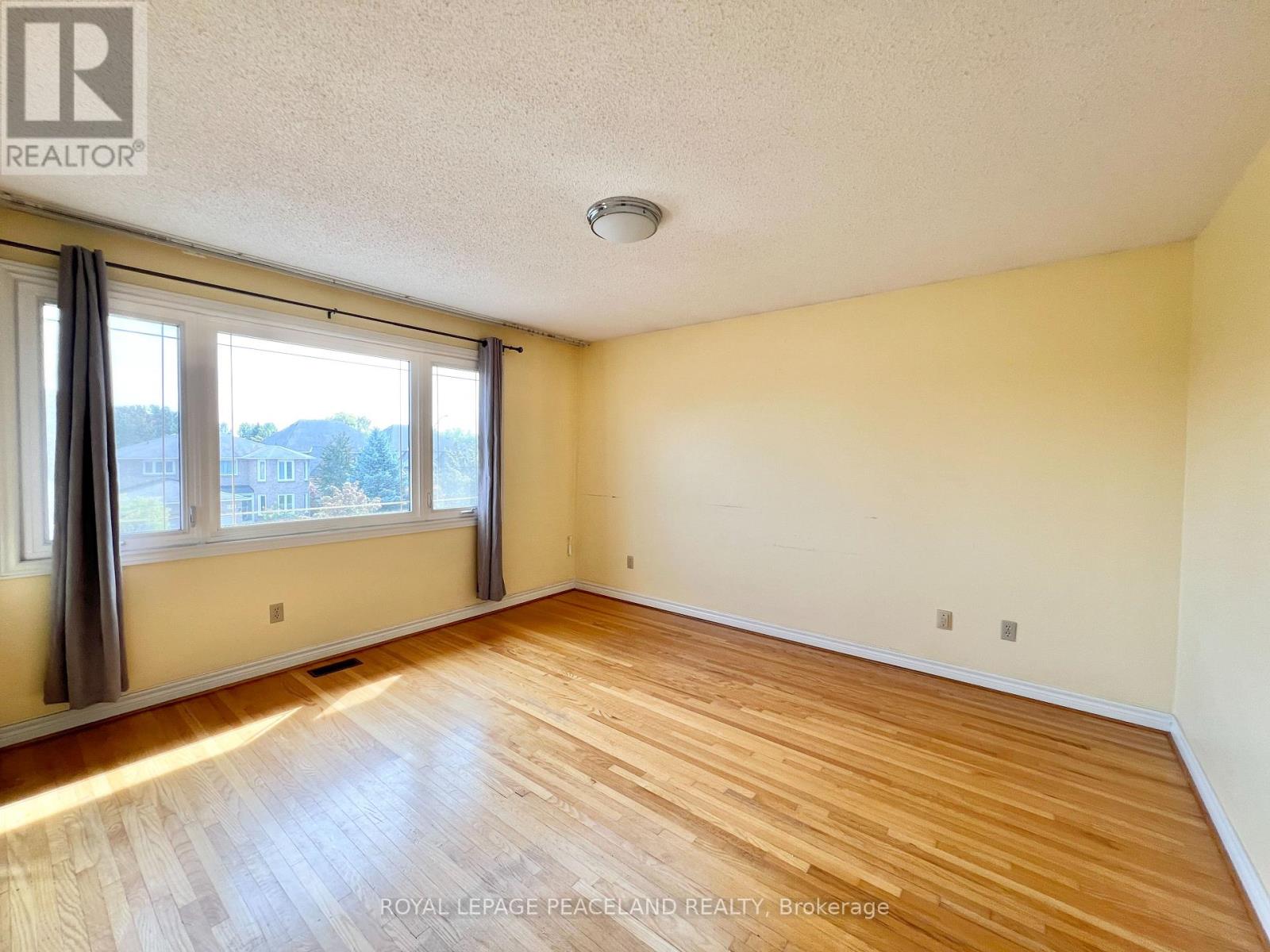 186 Marsi Road, Richmond Hill, Ontario  L4C 5S8 - Photo 12 - N12449746