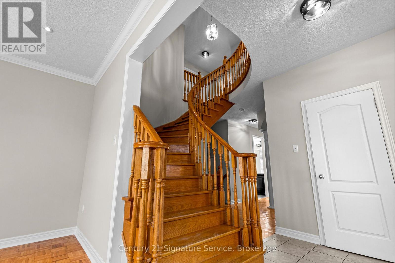54 Millhouse Mews, Brampton, Ontario  L6Y 5J8 - Photo 14 - W12437149