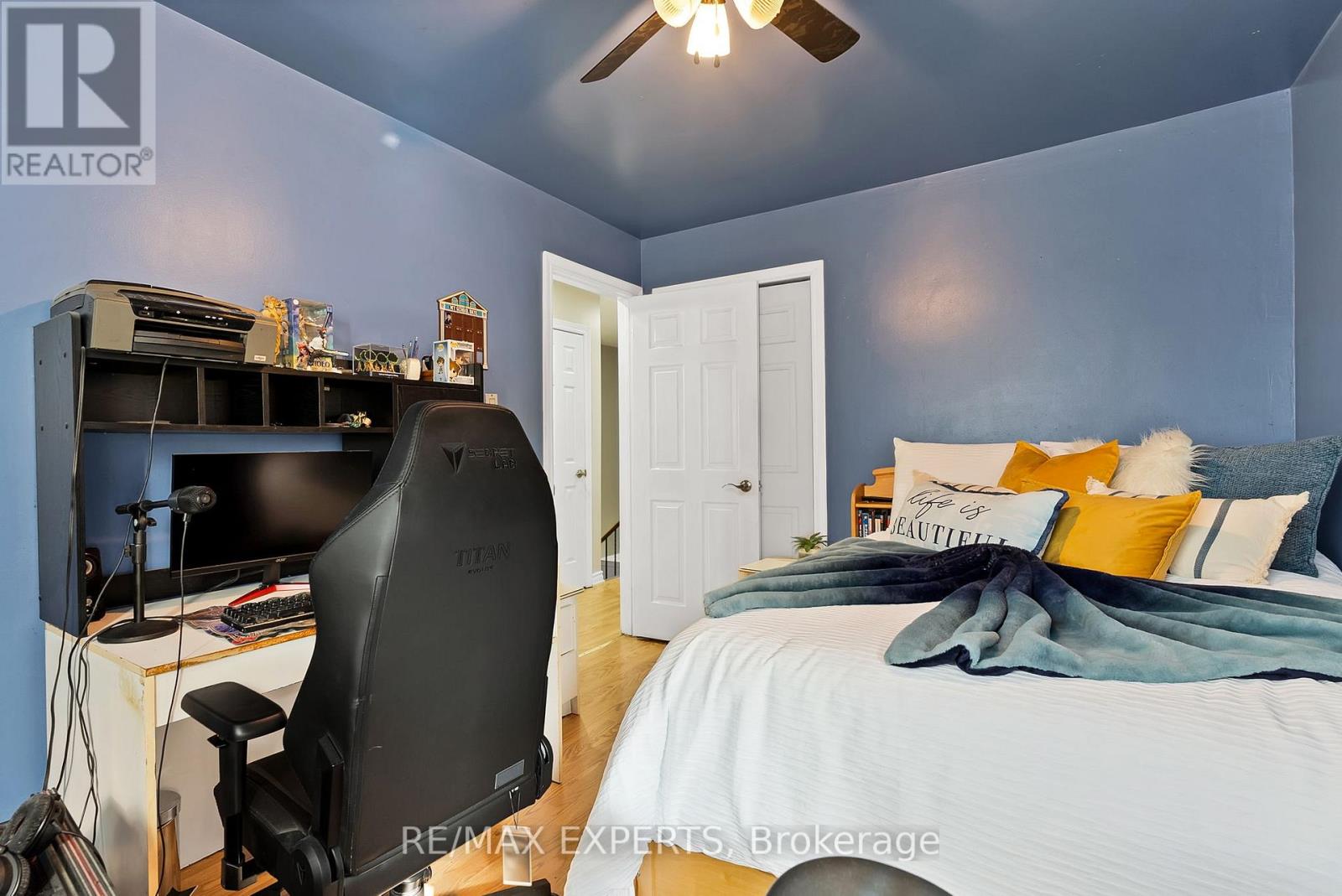 56 San Marino Way, Toronto (Glenfield-Jane Heights), Ontario  M3N 2Y3 - Photo 26 - W12448829