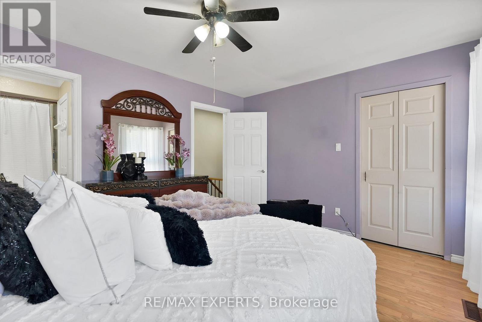 56 San Marino Way, Toronto (Glenfield-Jane Heights), Ontario  M3N 2Y3 - Photo 22 - W12448829