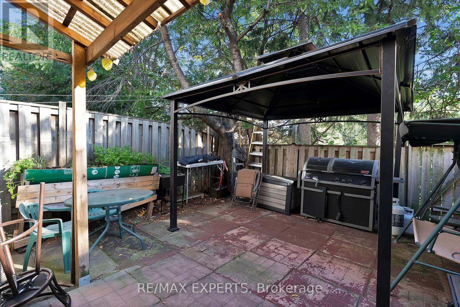 56 San Marino Way, Toronto (Glenfield-Jane Heights), Ontario  M3N 2Y3 - Photo 38 - W12448829