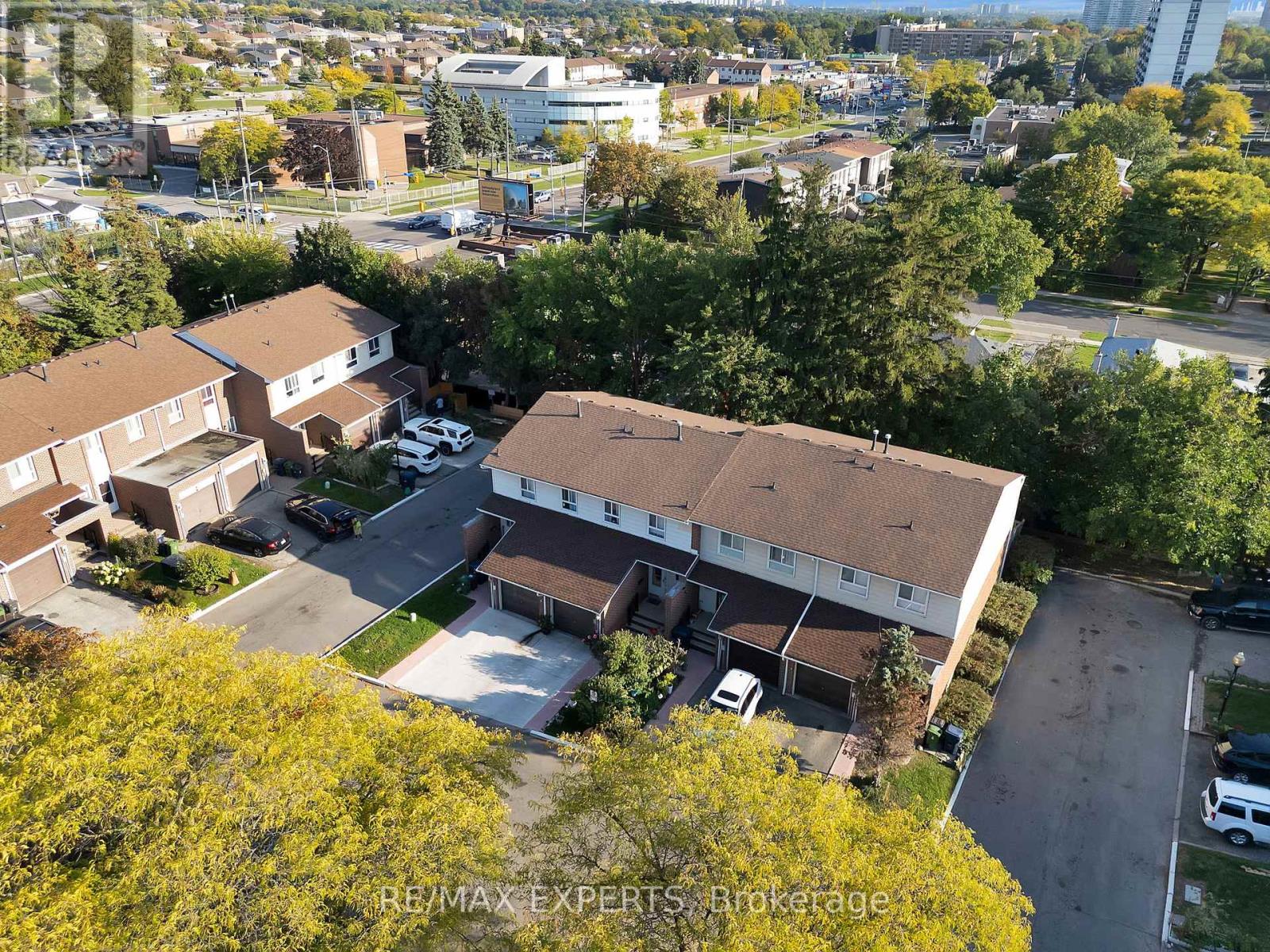 56 San Marino Way, Toronto (Glenfield-Jane Heights), Ontario  M3N 2Y3 - Photo 41 - W12448829
