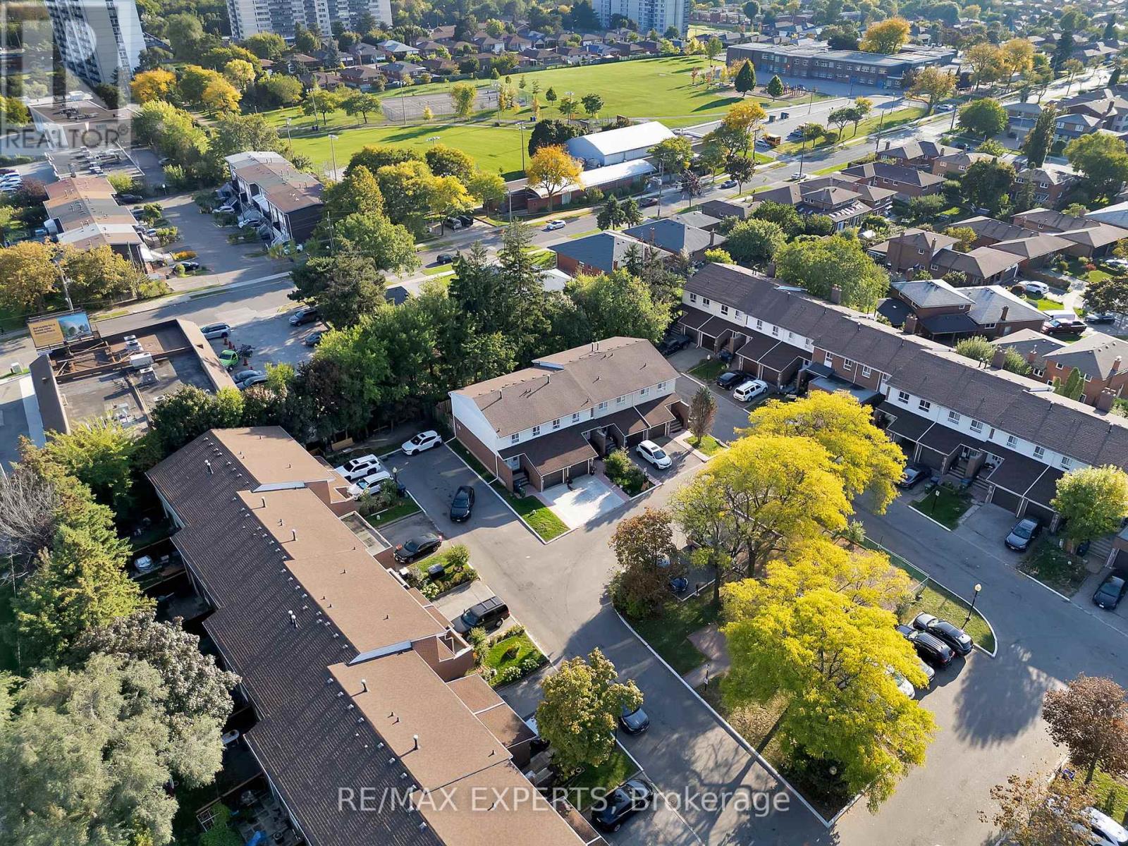 56 San Marino Way, Toronto (Glenfield-Jane Heights), Ontario  M3N 2Y3 - Photo 42 - W12448829