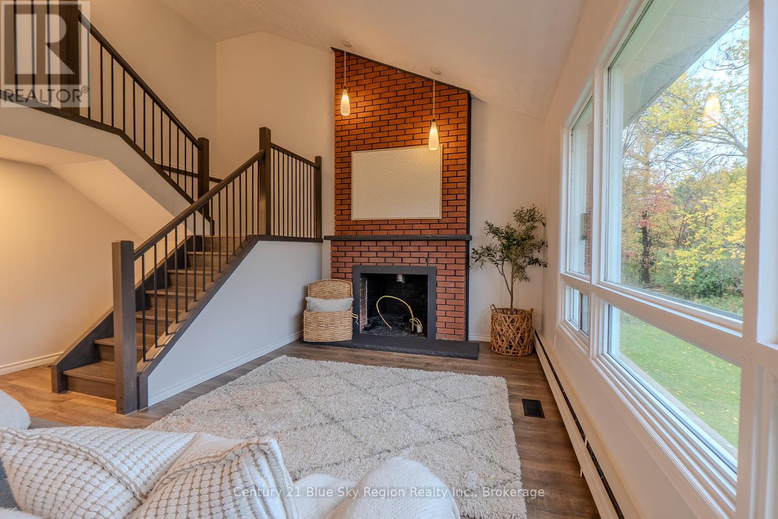 444 Lansdowne Street E, Callander, Ontario P0H 1H0 - Photo 13 - X12449847