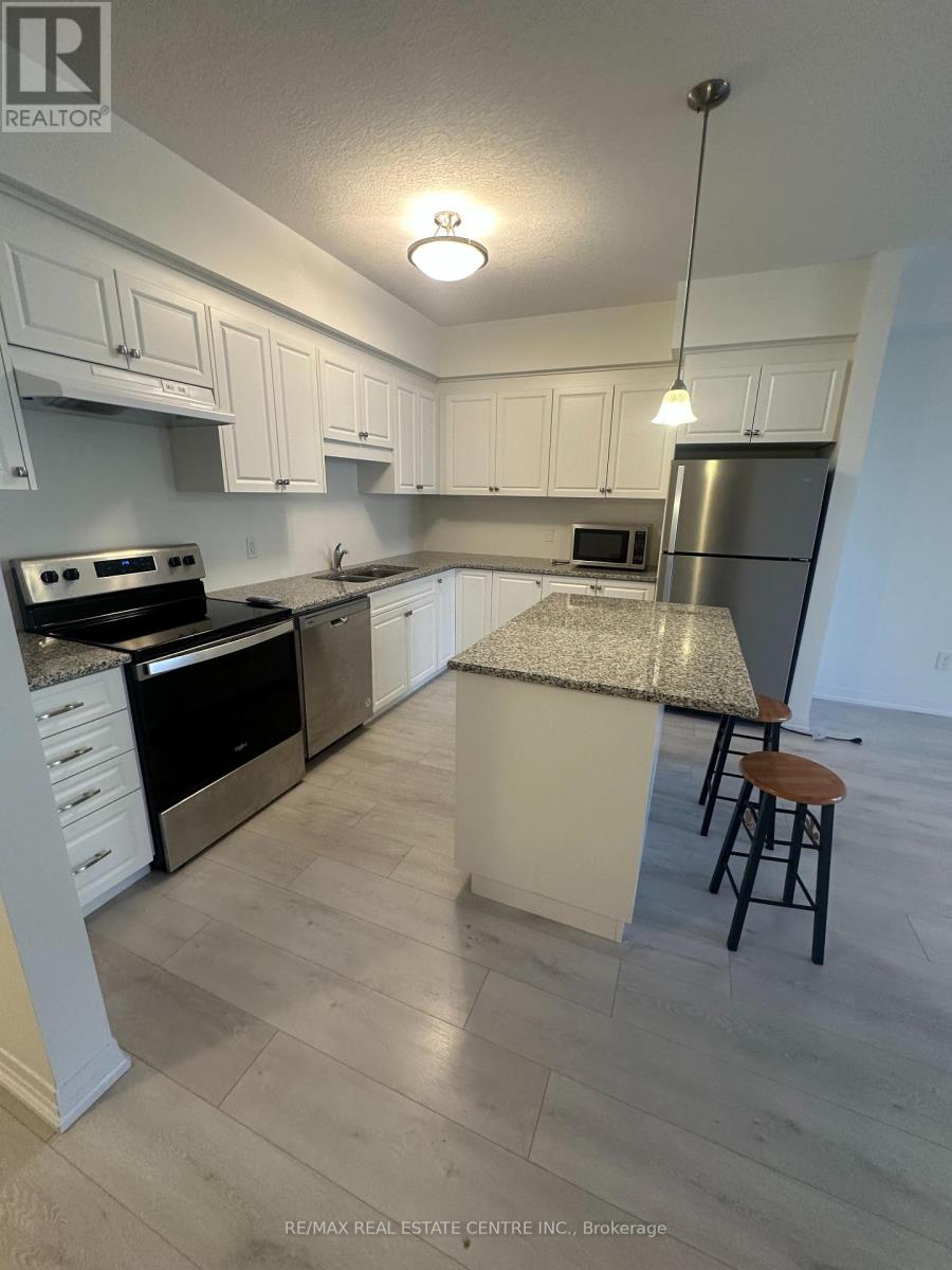 E11 - 261 Woodbine Avenue, Kitchener, Ontario  N2R 0S7 - Photo 9 - X12442009