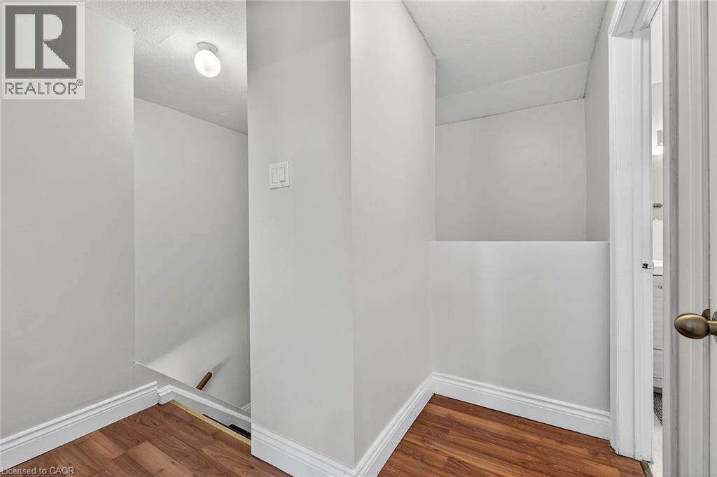 500 Stone Church Road W Unit# F8, Hamilton, Ontario  L9B 1R2 - Photo 27 - 40777222
