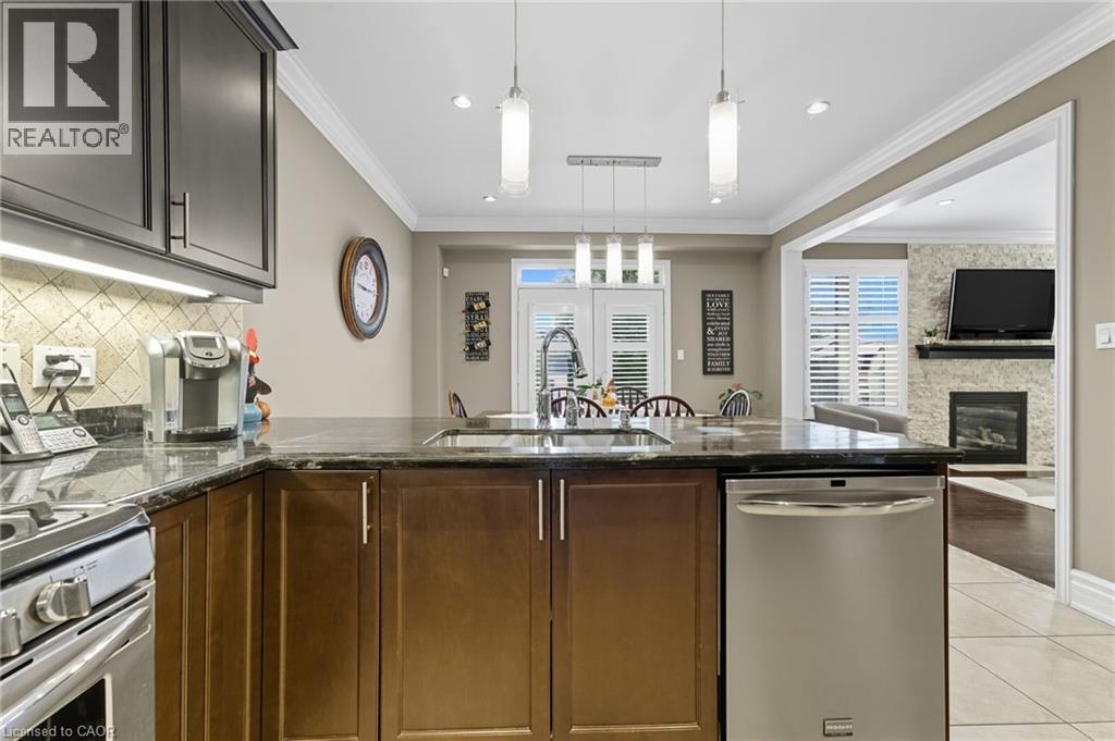 15 Morning Mist Drive, Hamilton, Ontario  L9B 0E5 - Photo 14 - 40777209