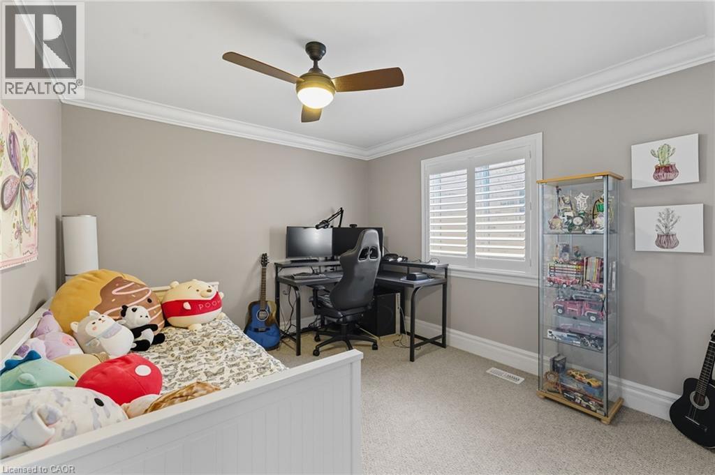 15 Morning Mist Drive, Hamilton, Ontario  L9B 0E5 - Photo 24 - 40777209