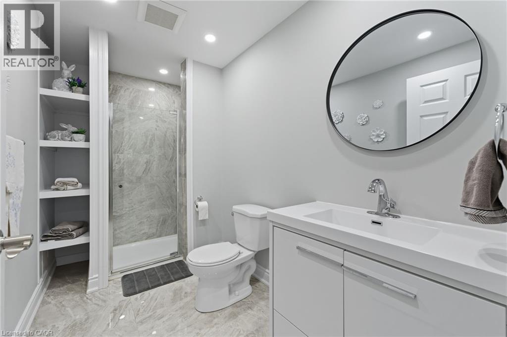 15 Morning Mist Drive, Hamilton, Ontario  L9B 0E5 - Photo 33 - 40777209