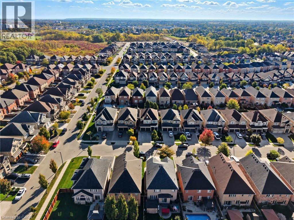 15 Morning Mist Drive, Hamilton, Ontario  L9B 0E5 - Photo 40 - 40777209
