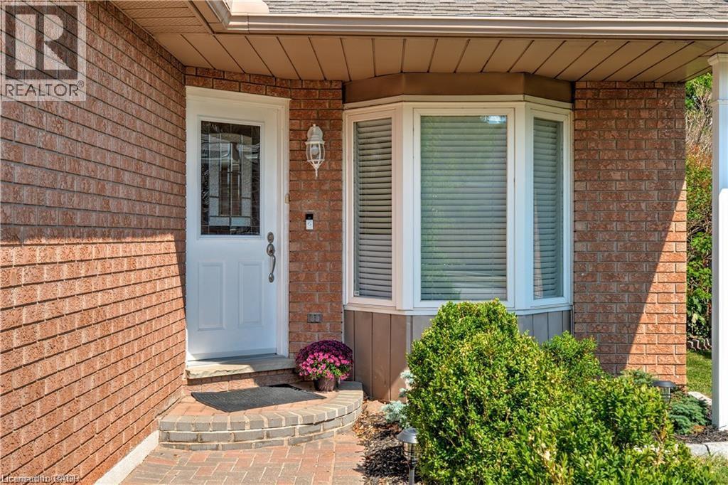 2181 Cleaver Avenue, Burlington, Ontario  L7M 3W5 - Photo 3 - 40777075