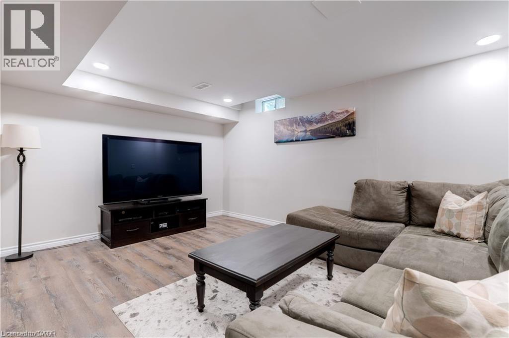 2181 Cleaver Avenue, Burlington, Ontario  L7M 3W5 - Photo 31 - 40777075
