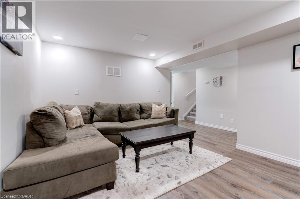 2181 Cleaver Avenue, Burlington, Ontario  L7M 3W5 - Photo 32 - 40777075