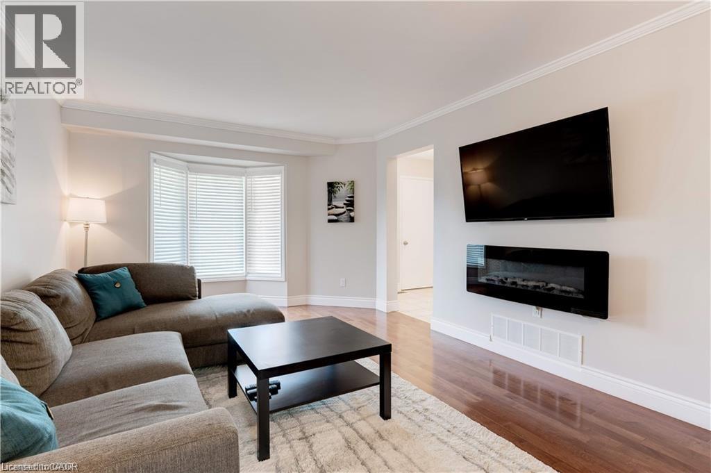 2181 Cleaver Avenue, Burlington, Ontario  L7M 3W5 - Photo 6 - 40777075