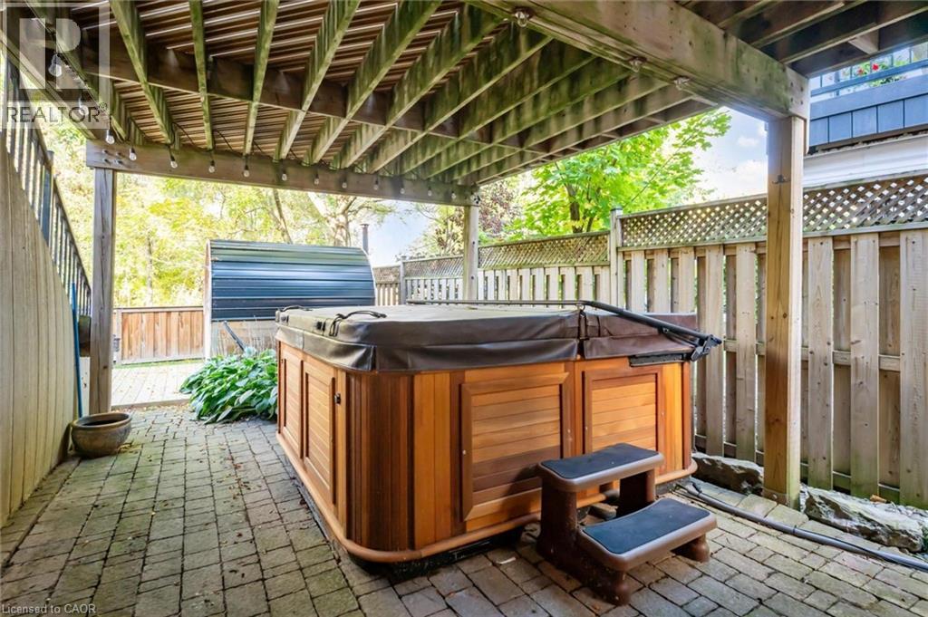 244 Carrington Drive, Guelph, Ontario  N1G 5K2 - Photo 27 - 40776480