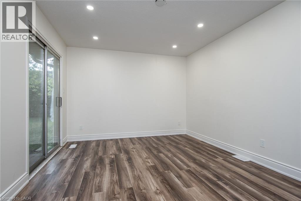 389 Dunvegan Drive, Waterloo, Ontario  N2K 2C6 - Photo 37 - 40775736