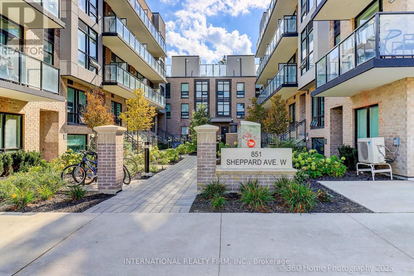 12 - 851 Sheppard Avenue W, Toronto, Ontario  M3H 0H2 - Photo 26 - C12448432