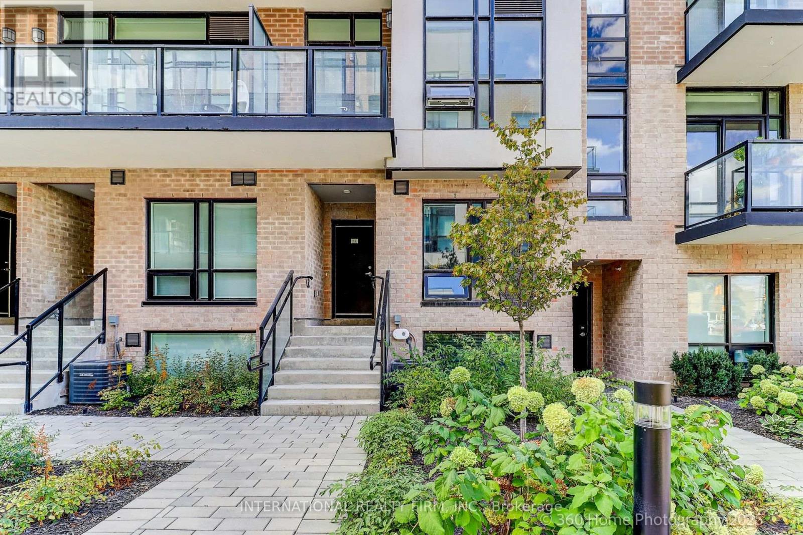 12 - 851 Sheppard Avenue W, Toronto, Ontario  M3H 0H2 - Photo 22 - C12448432