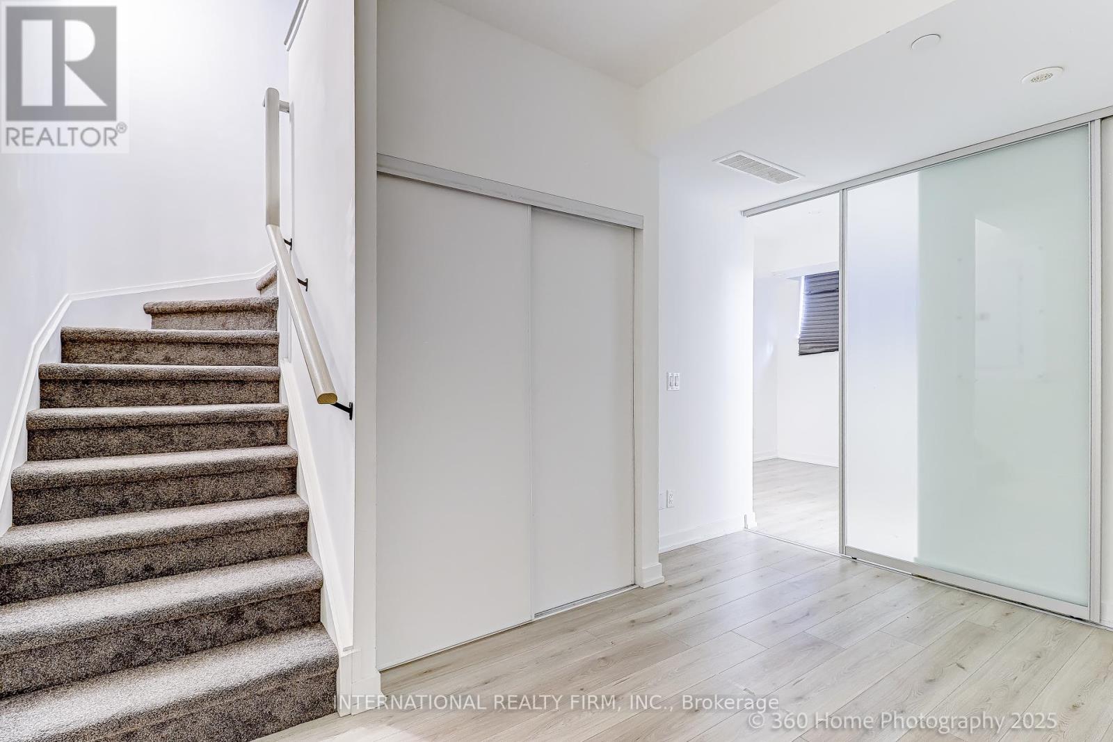 12 - 851 Sheppard Avenue W, Toronto, Ontario  M3H 0H2 - Photo 21 - C12448432