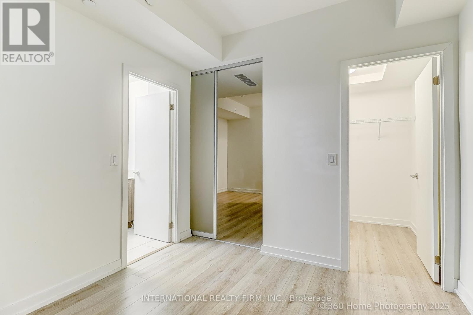 12 - 851 Sheppard Avenue W, Toronto, Ontario  M3H 0H2 - Photo 19 - C12448432
