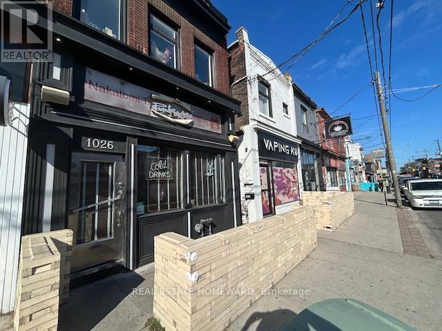 Main - 726 Gerrard Street, Toronto, Ontario  M4M 1Y3 - Photo 13 - E12447970