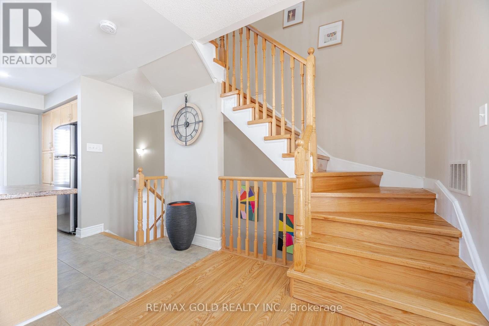 51 - 60 Fairwood Circle, Brampton, Ontario  L6R 0Y6 - Photo 20 - W12439459