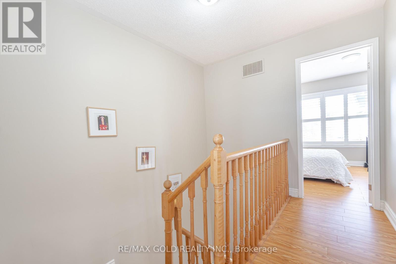 51 - 60 Fairwood Circle, Brampton, Ontario  L6R 0Y6 - Photo 21 - W12439459