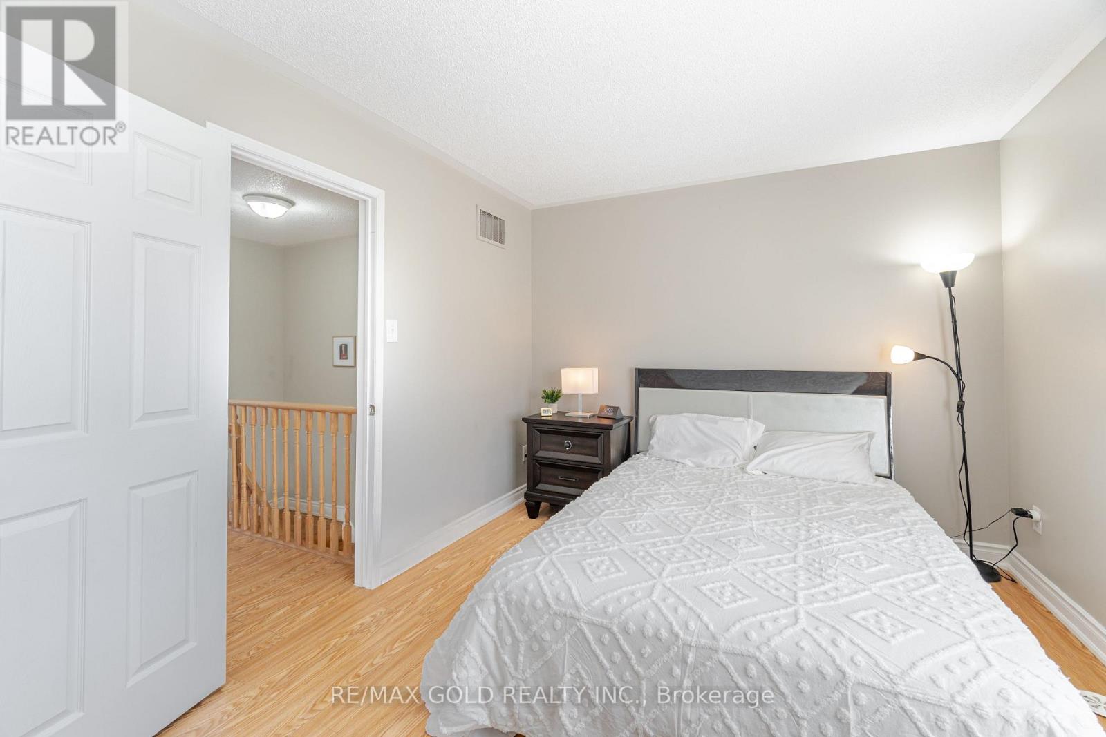 51 - 60 Fairwood Circle, Brampton, Ontario  L6R 0Y6 - Photo 22 - W12439459