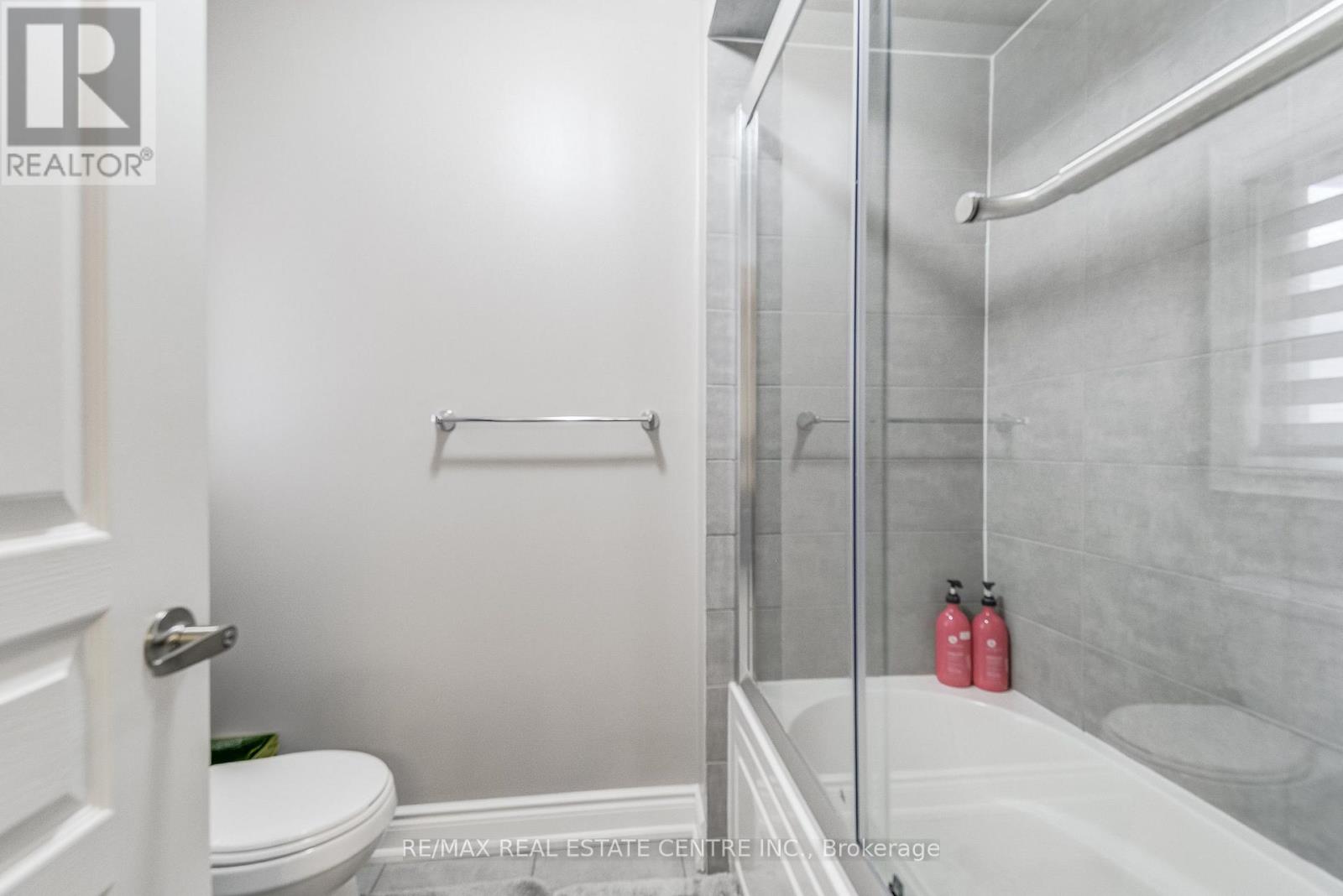 1578 Leger Way, Milton, Ontario  L9E 1H4 - Photo 25 - W12448039