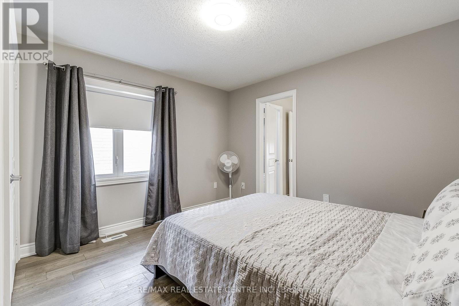 1578 Leger Way, Milton, Ontario  L9E 1H4 - Photo 23 - W12448039