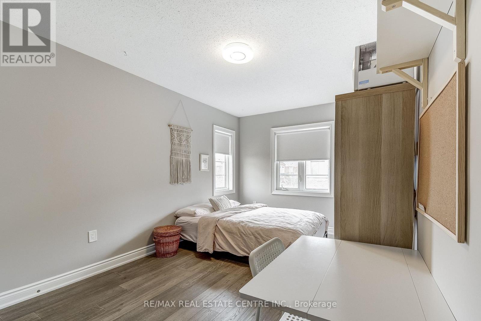 1578 Leger Way, Milton, Ontario  L9E 1H4 - Photo 27 - W12448039