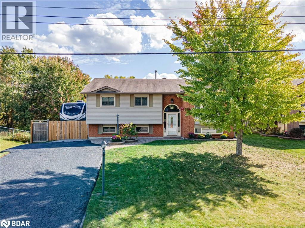 52 Roth Street, Angus, Ontario  L3W 0G7 - Photo 2 - 40775431
