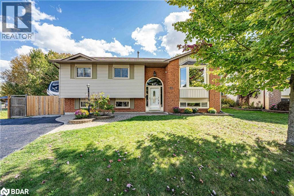 52 Roth Street, Angus, Ontario  L3W 0G7 - Photo 1 - 40775431