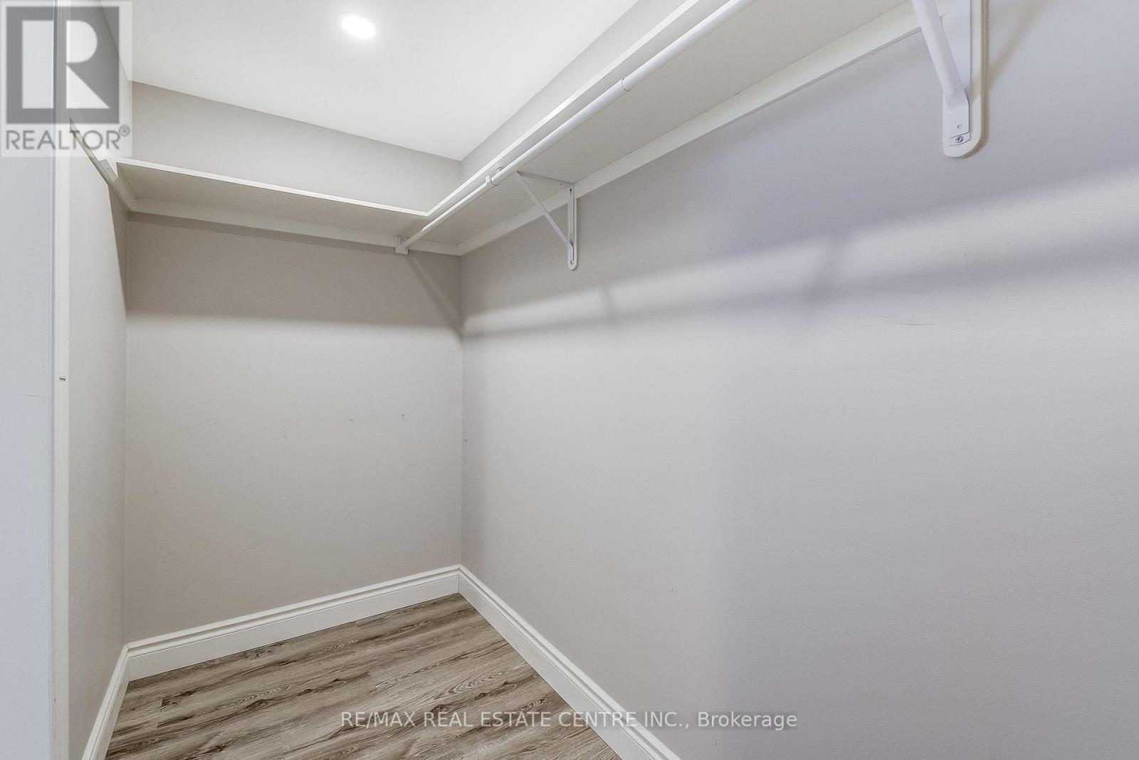 1578 Leger Way, Milton, Ontario  L9E 1H4 - Photo 43 - W12448039