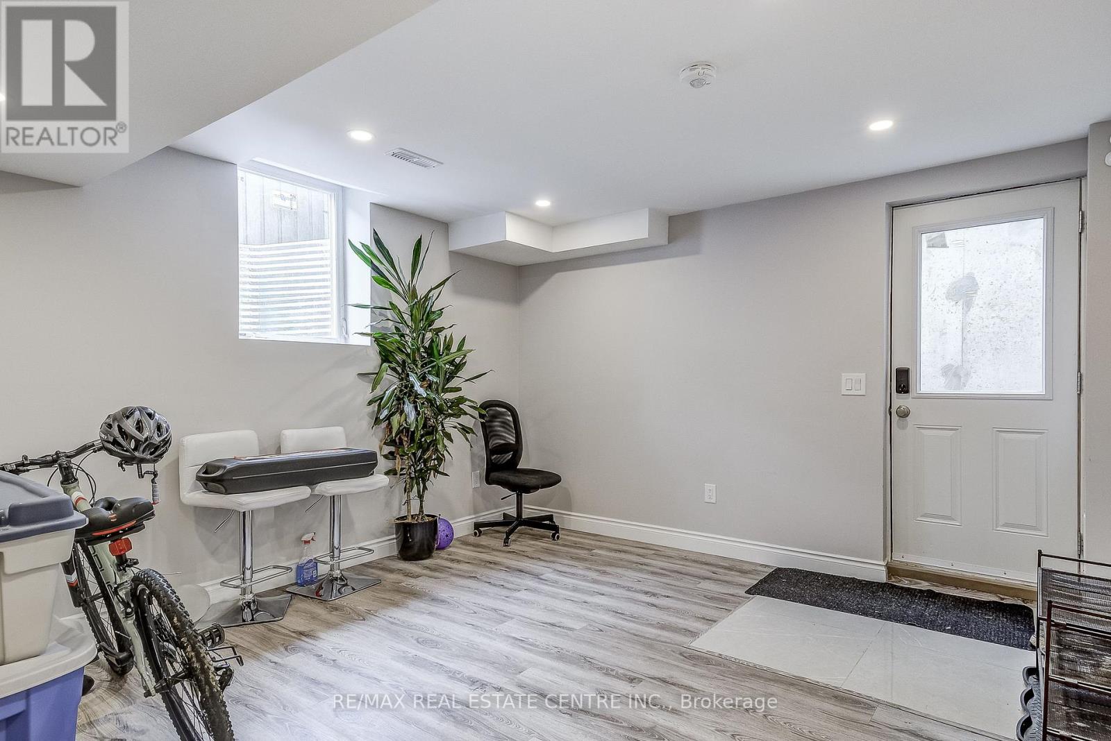 1578 Leger Way, Milton, Ontario  L9E 1H4 - Photo 42 - W12448039