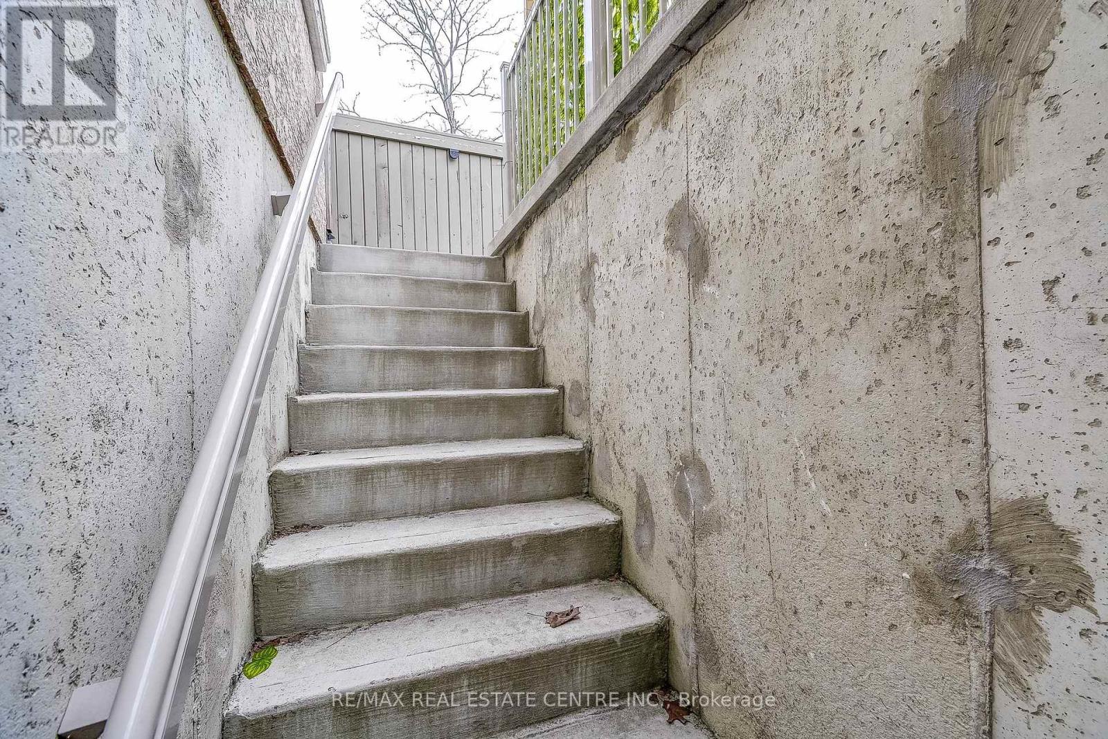 1578 Leger Way, Milton, Ontario  L9E 1H4 - Photo 44 - W12448039