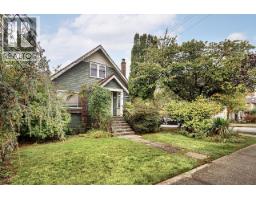 <div class="price">$2,298,000</div> 96 W 40th Avenue, Vancouver<br><div style="margin-bottom:8px;"><small>RE/MAX Select Realty</small></div><div class='bed_bath'>5 Bed | 2 Bath</div>